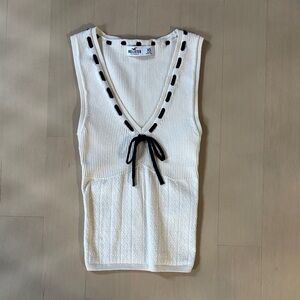 Hollister Cream and Black Knit Tank Top